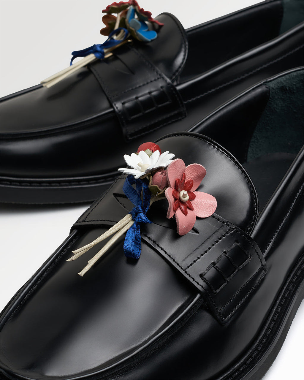 Loafer Bouquet Black